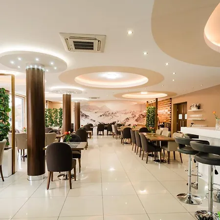 蒙哈德酒店 酒店 3*