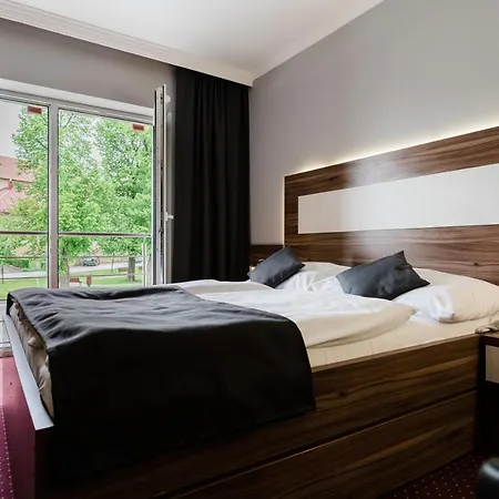 Hotel & Restauracia Menhard Hotel Vrbov