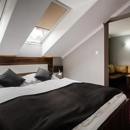 Hotel Menhard Hotel 3*