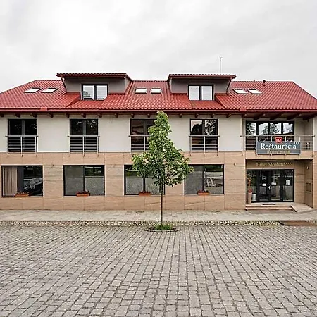 Hotel Menhard Wierzbów