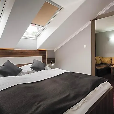 Hotel Hotel & Restauracia Menhard