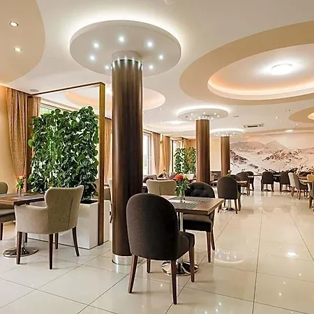 Hotel Menhard 3* Wierzbów